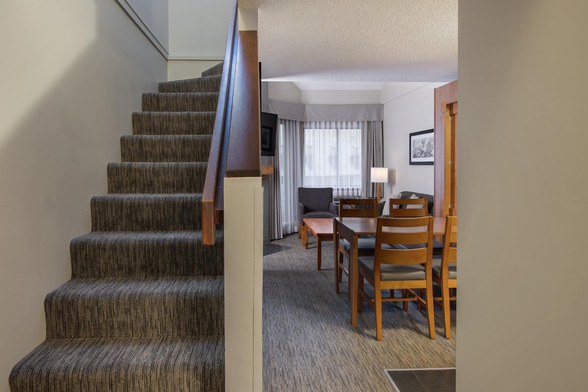 Whistler Village Inn&Suites Exterior foto