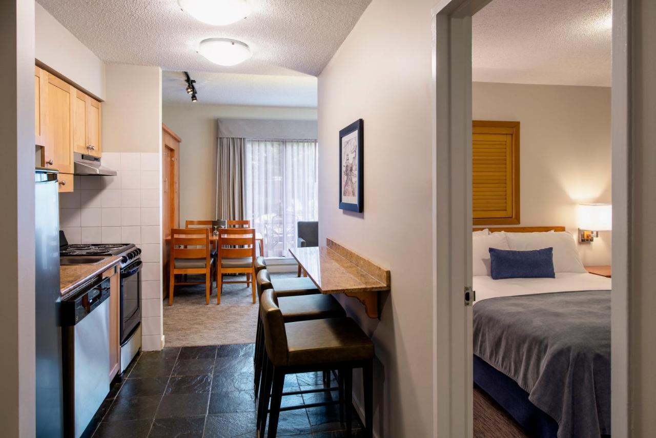 Whistler Village Inn&Suites Exterior foto